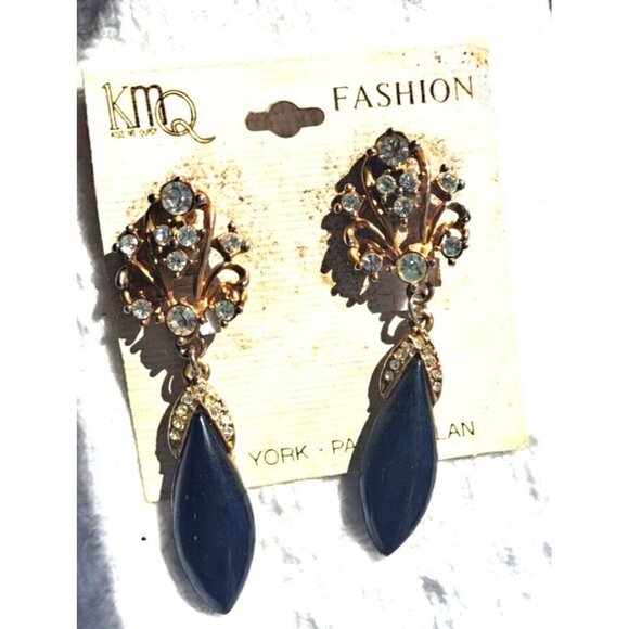 Vintage Kiss Me Quick Women's Fashion Pierced Earrings Dangle Rhinestones - Picture 6 of 6